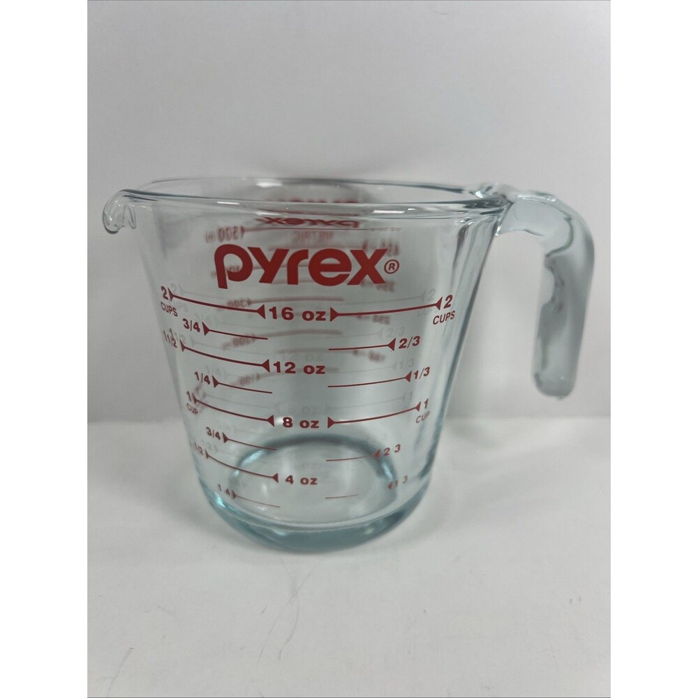 Pyrex 2 Cup 16 oz Glass Red Letter Measuring Cup Open End Handle USA